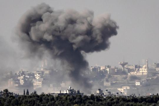 تصعيد إسرائيلي متواصل في جنوب لبنان: شهيد في بنت جبيل وغارات واسعة رغم وقف إطلاق النار