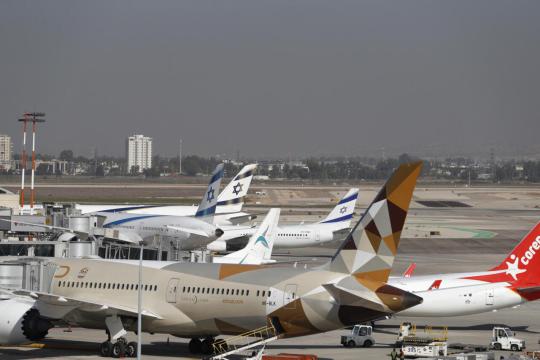 إسرائيل تطلب من سلطنة عُمان إعادة فتح أجوائها أمام الطائرات الإسرائيلية
