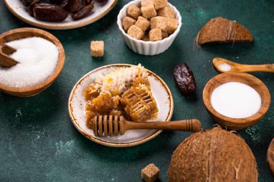 دليل التغذية لمستخدمي «أوزمبيك»: ما الذي يُنصح بتجنّبه وما الأطعمة الداعمة لفقدان الوزن وضبط السكر؟