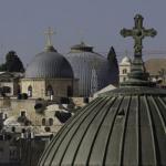 اللجنة الرئاسية لشؤون الكنائس تحذر من توظيف الدين لتبرير الاحتلال وتصفه بـ"الانحراف الخطير"