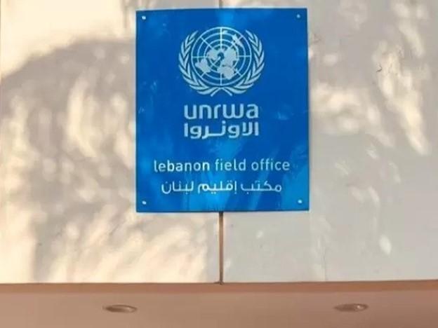 مركزا سبلين للتدريب ومدرسة الجرمق لاستقبال لاجئي فلسطين النازحين من بيروت والجنوب والبقاع