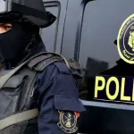 الداخلية المصرية تضبط متهمًا بتسلق برج سكني ومحاولة سرقة شقة في البساتين