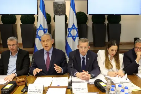 إسرائيل تشكّل فريقاً وزارياً لتنفيذ المرحلة الثانية من اتفاق وقف إطلاق النار مع غزة