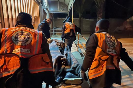 3 شهداء بقصف إسرائيلي في دير البلح وتصعيد متواصل في قطاع غزة