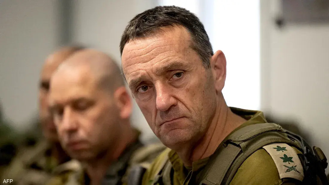 رئيس الأركان الإسرائيلي السابق يكشف عن “آلية خداع معقدة” ويتحمل المسؤولية عن فشل صباح الهجوم