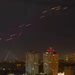 الدفاعات الأوكرانية تعلن إسقاط 31 صاروخًا و636 مسيّرة في هجوم روسي واسع