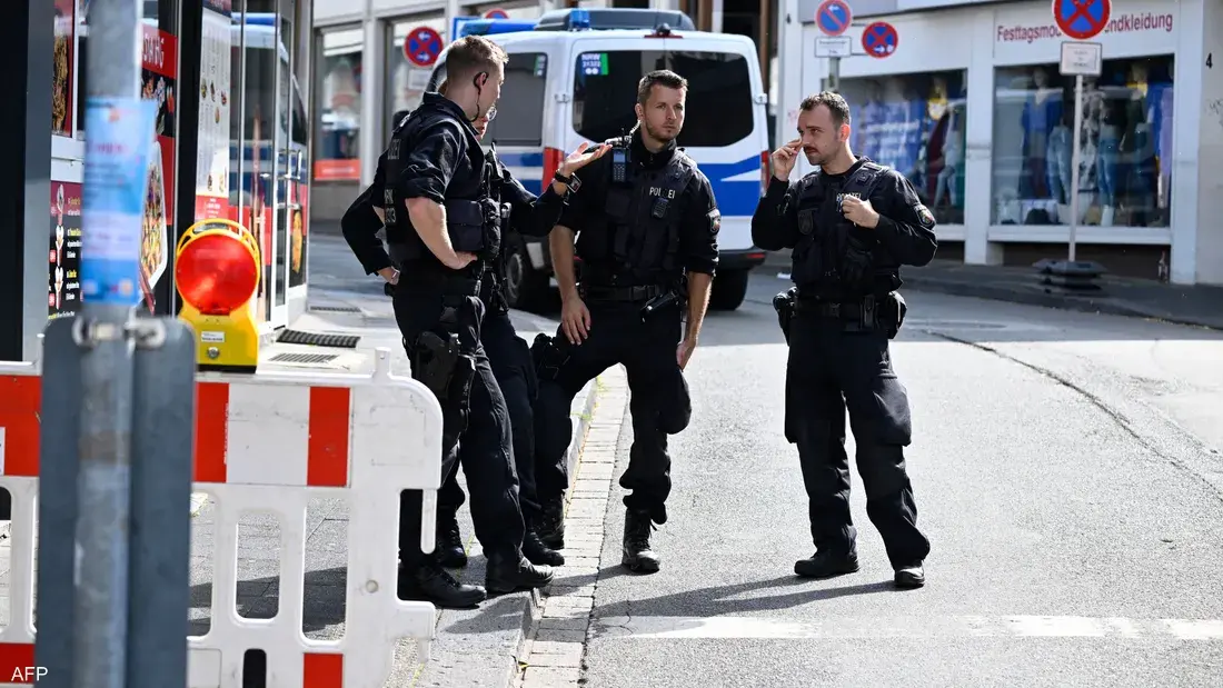 بلاغ من سيدة يقود الشرطة للتدخل السريع قبل اكتشاف أن “المقتحم” فقد مفتاح منزله