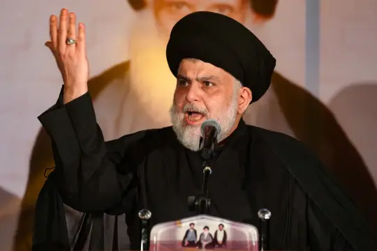 مقتدى الصدر يدعو لتحويل الفصائل المسلحة في العراق إلى “جند الشعائر الدينية”