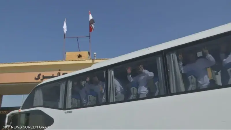 رئيس هيئة شؤون الأسرى يؤكد أن جريمة الاعتقال تبعتها جريمة الإبعاد ويدعو المجتمع الدولي لتحمل مسؤولياته تجاه الأسرى المبعدين