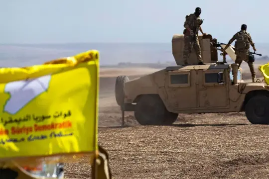 الجيش السوري يدعو عناصر "قسد" للانشقاق وسط تحركات عسكرية شرقي حلب