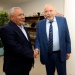 غولان يدعو لتشكيل حكومة بـ67 مقعدًا بدعم الأحزاب العربية وليبرمان يرفض التعاون مع نتنياهو أو المعارضة