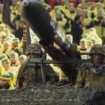 تقرير: حزب الله يعيد تسليح نفسه استعداداً لحرب جديدة مع إسرائيل