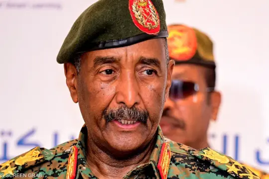 البرهان يقر بانسحاب الجيش السوداني من الفاشر بعد سيطرة “الدعم السريع” عليها