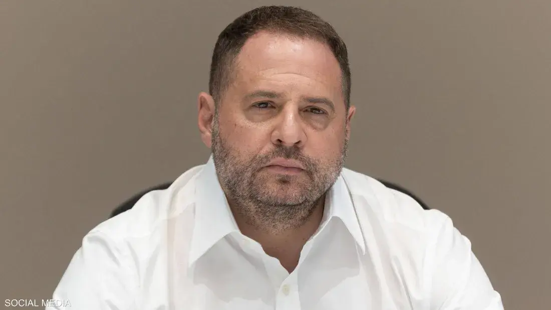 زلينسكي يعلن قبول الاستقالة ويبحث عن بديل، بينما المعارضة تطالب بتغيير فريق التفاوض مع روسيا