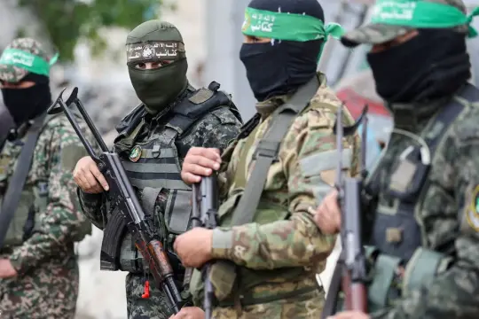 حماس تحث الوسطاء على تنفيذ الخطوات التالية في اتفاق وقف إطلاق النار بغزة