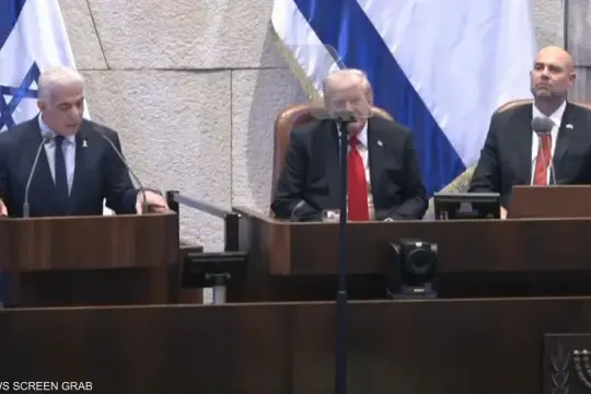 لابيد أمام الكنيست: حرب غزة انتهت وترامب أنقذ ملايين الأرواح