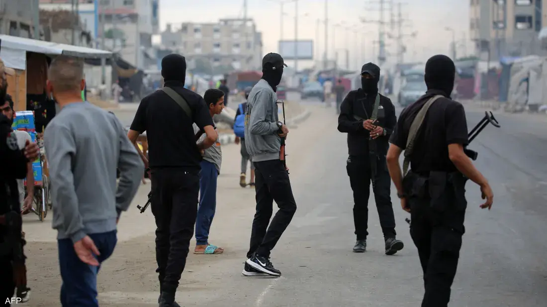 مصادر مصرية: القاهرة تبحث مع الحركة إدخال عناصر أمن من السلطة الفلسطينية إلى القطاع بعد تدريبهم في مصر والأردن