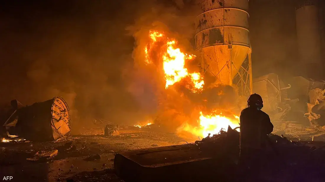 الجيش الإسرائيلي يعلن استهداف "بنى تحتية لحزب الله" وجمعية قال إنها تُستخدم كغطاء لإعادة إعمار مواقعه.. والرئيس اللبناني يدين القصف