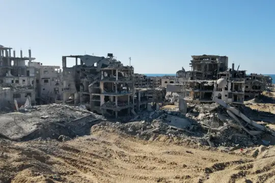 حماس تتهم السلطة الفلسطينية بالسعي لتحقيق مكاسب سياسية من حرب غزة