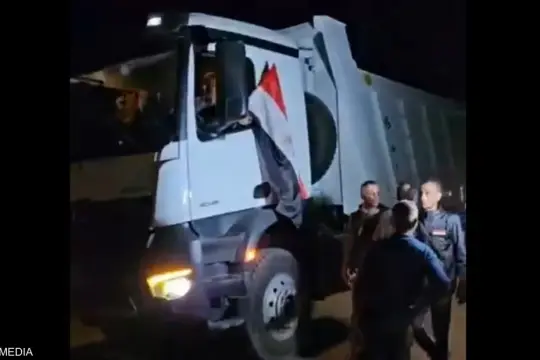 نتنياهو يوافق على دخول فريق مصري إلى غزة للبحث عن جثث رهائن إسرائيليين