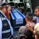 إسرائيل تتهم حماس بتسليم جثة غير صحيحة وتدرس "عقوبات فورية"