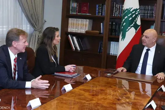 عون يؤكد للموفدة الأميركية ضرورة وقف الاعتداءات الإسرائيلية وتفعيل لجنة مراقبة وقف الأعمال العدائية