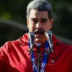 مادورو يرفض اتهامات واشنطن لبلاده بتهريب المخدرات ويصفها بأنها ذريعة "لسرقة ثروات فنزويلا"