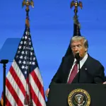 ترامب: نبحث مع روسيا والصين خطة لنزع السلاح النووي