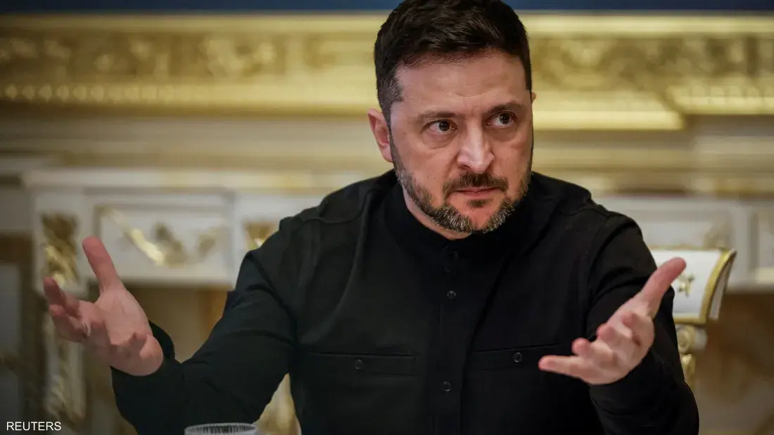 الرئيس الأوكراني ينفي تطويق قواته في بوكروفيسك ويؤكد استمرار القتال على الخطوط الأمامية