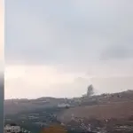 الجيش الإسرائيلي يشن غارات على أهداف لحزب الله في جنوب لبنان