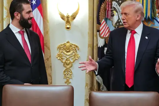 الرئيس الأميركي يؤكد توافقه مع الشرع ويشير إلى التعاون مع إسرائيل وتركيا لتحقيق السلام