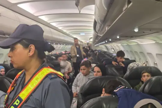 هبوط طائرة فلسطينية غامضة في جنوب أفريقيا يثير تحقيقًا رسميًا