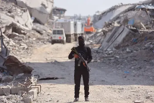 واشنطن تلوّح بتجاوز نزع السلاح… وإسرائيل تحذر: الخطة تنهار قبل التصويت