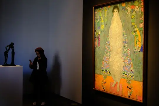 بيع لوحة كليمت بـ236 مليون دولار في مزاد تاريخي