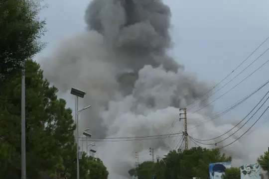 إسرائيل تعلن قتل 13 من حماس في غارة على مخيم عين الحلوة جنوب لبنان