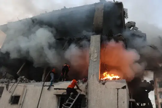 تصاعد الغارات الإسرائيلية على غزة واستشهاد 24 مواطنًا رغم اتفاق وقف إطلاق النار