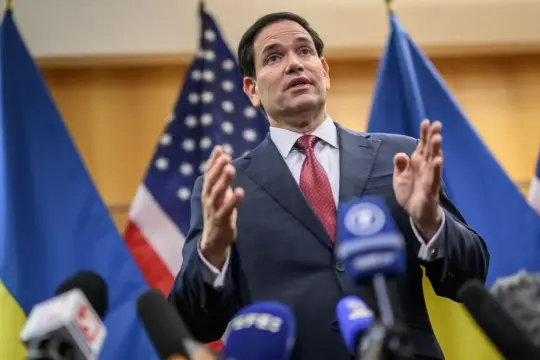 روبيو يعلن "تقدماً كبيراً" في محادثات خطة ترامب لوقف الحرب في أوكرانيا