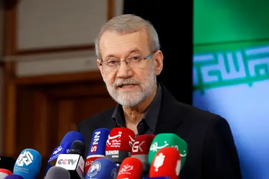 لاريجاني: فكرة تدمير البرنامج النووي الإيراني "غير ناضجة وغبية"