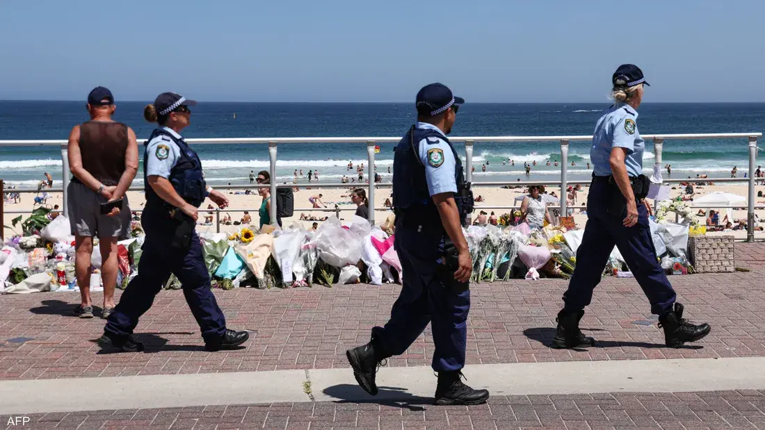 قتل 15 شخصًا وإصابة عشرات في هجوم استُلهم من داعش خلال احتفالات عيد حانوكا، والحكومة الأسترالية تعلن إجراءات صارمة