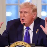 تقارير استخباراتية أميركية تشكك في تقديرات ترامب بشأن صواريخ إيران