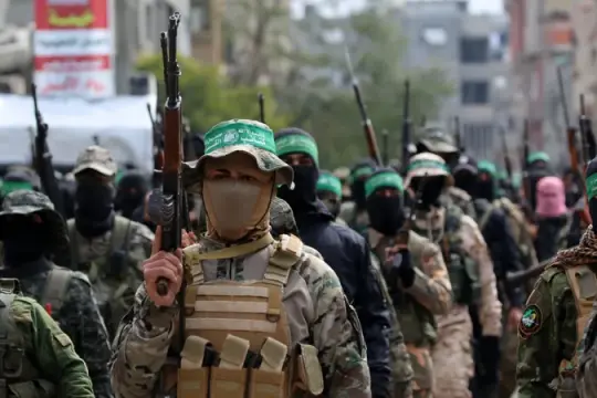 اجتماع حاسم في القاهرة لبحث نزع سلاح غزة وسط تمسك حماس بشروط مسبقة