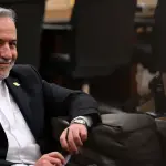 إيران تحذر من أي تدخل خارجي بينما ترامب يضغط لرد سريع على طهران