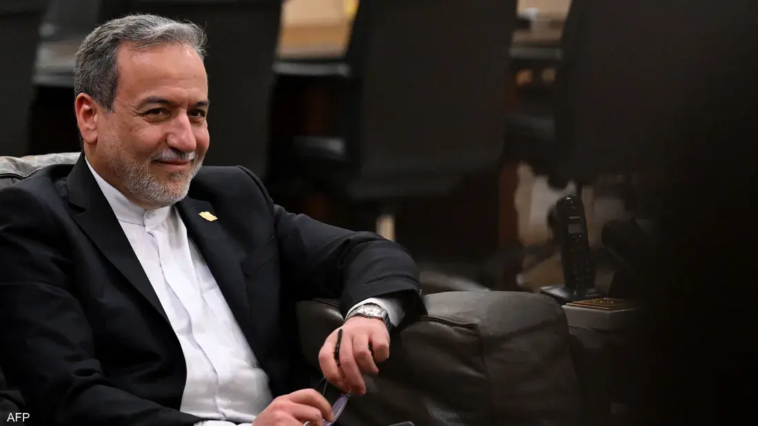 عراقجي يؤكد الدفاع عن سيادة إيران خلال اتصال هاتفي مع السعودية، وترامب يسعى لضربة سريعة دون إشعال حرب طويلة