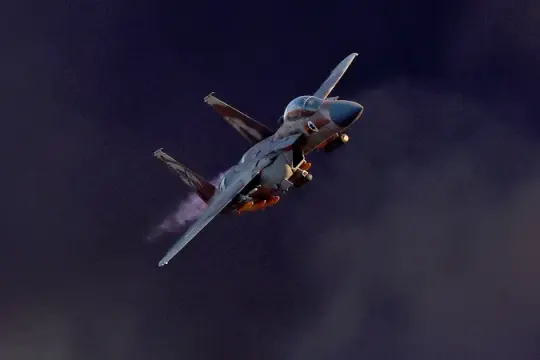 تصاعد التوتر: إسرائيل تراقب احتمالات المواجهة مع إيران