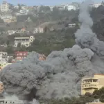 غارات إسرائيلية قرب مستشفى في صور تُصيب مدنيين وتلحق أضراراً بالمرفق الصحي