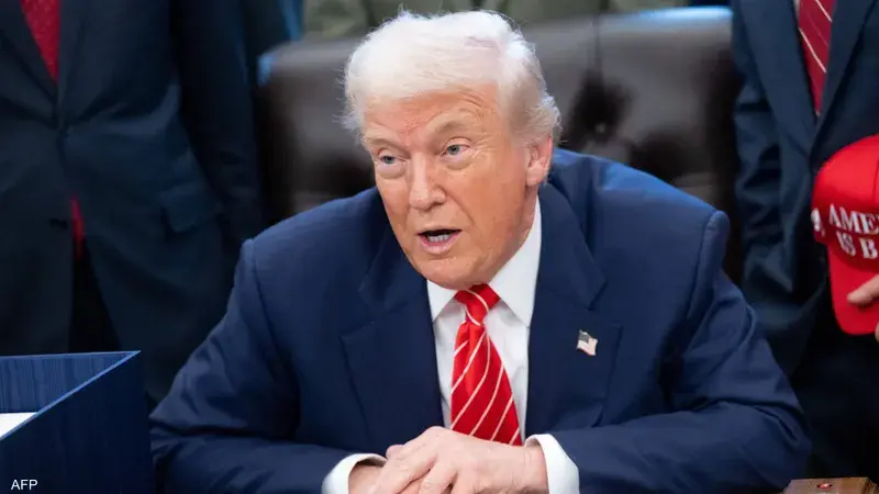 الرئيس الأميركي يصدر تهديدًا شديد اللهجة لطهران قبيل انتهاء مهلة الاتفاق النووي