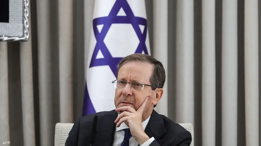 الرئيس الإسرائيلي ينتقد ضغوط العفو عن نتنياهو ويصفها بالهجوم على مؤسسات الدولة