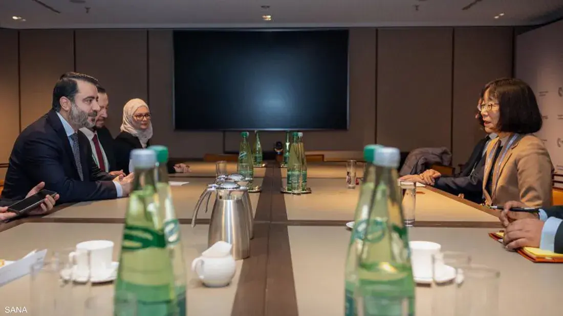 «المونيتور»: واشنطن تربط الاجتماع بمشاركة قائد «قسد» وسط تحركات لإعادة فتح سفارتها في دمشق