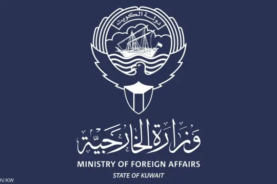 الكويت تدين الهجمات الإيرانية على الإمارات وتؤكد تضامنها الكامل مع أبوظبي