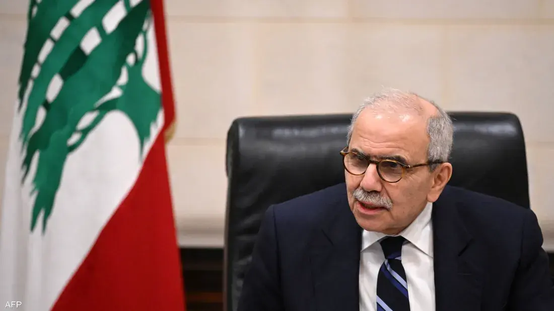 رئيس الحكومة يحذر من مغامرات جديدة ويعلن جلسة طارئة لمواجهة التصعيد في جنوب البلاد